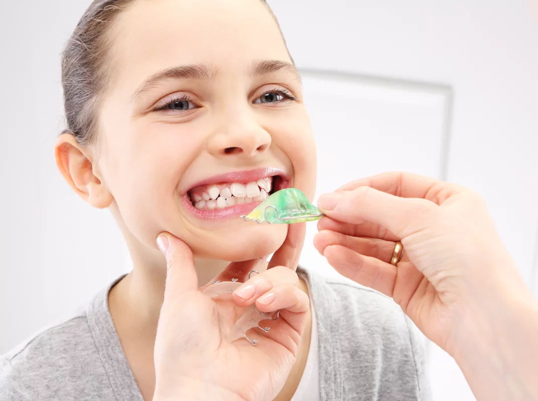 Kieferorthopädie Sofortschutz für Kinder bei Zahnspangen Behandlung