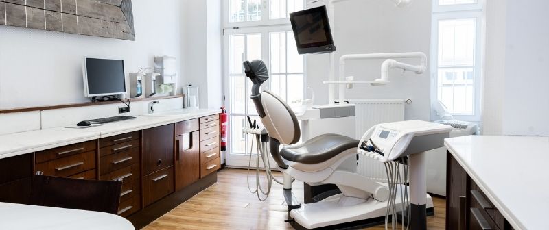 Ein Behandlungszimmer der Zahnärzte Am Kaiserplatz