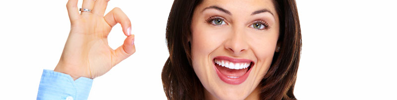 Zahnzusatzversicherung übernimmt die Zahnbleaching Kosten